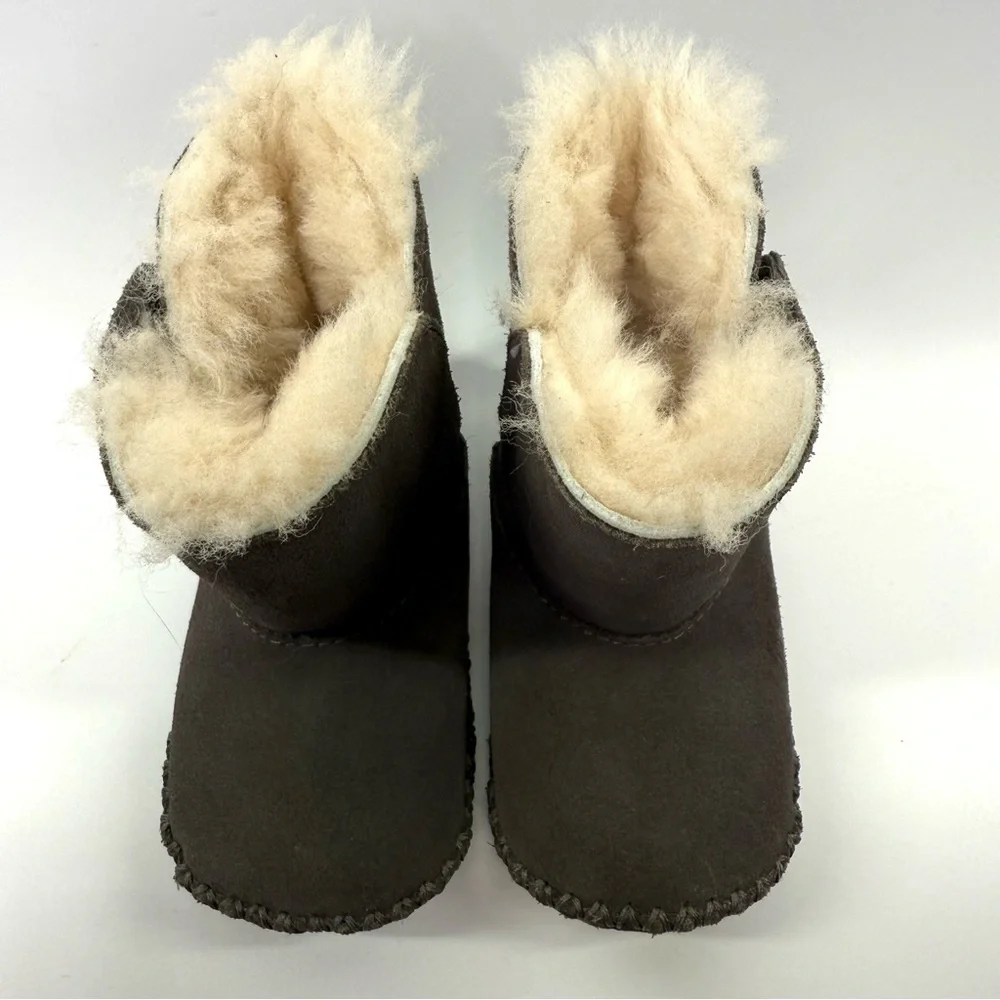 UGG Caden Suede Shearling Baby Winter Booties Grey Size 2/3